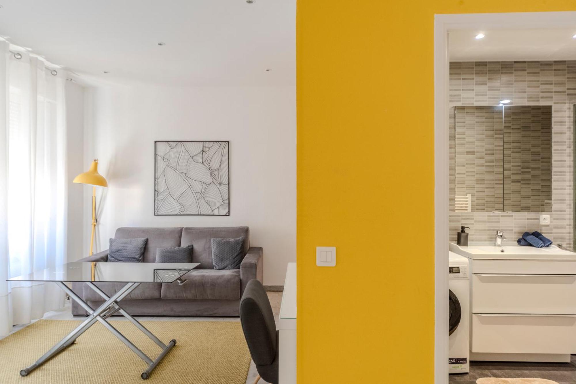 Lovely Renovated 45M2 In The Hearth Of Cannes Zewnętrze zdjęcie